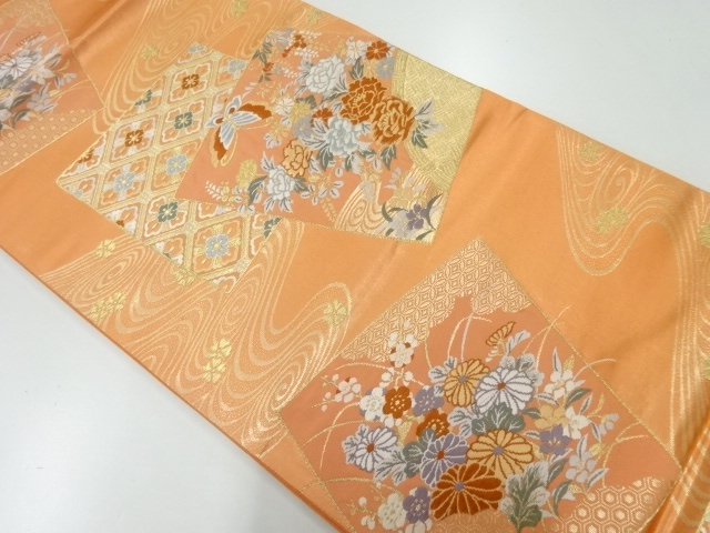 リサイクル　色紙に草花・蝶模様織出し袋帯